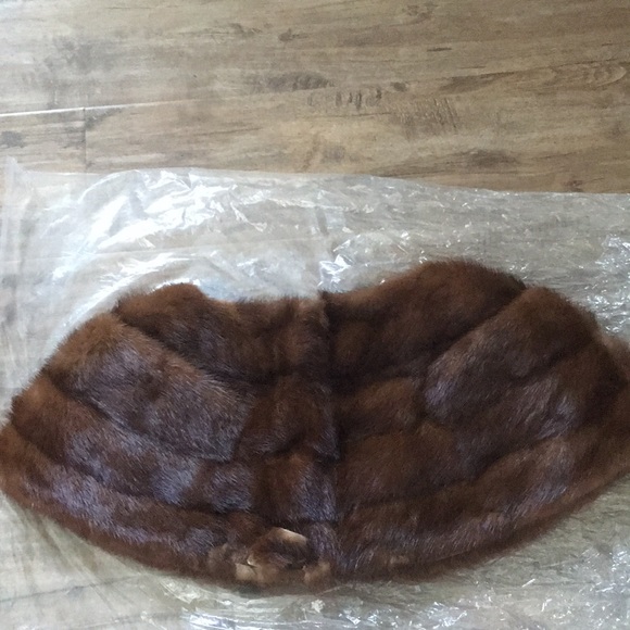 ✨Antique real fur cape! - Picture 4 of 5